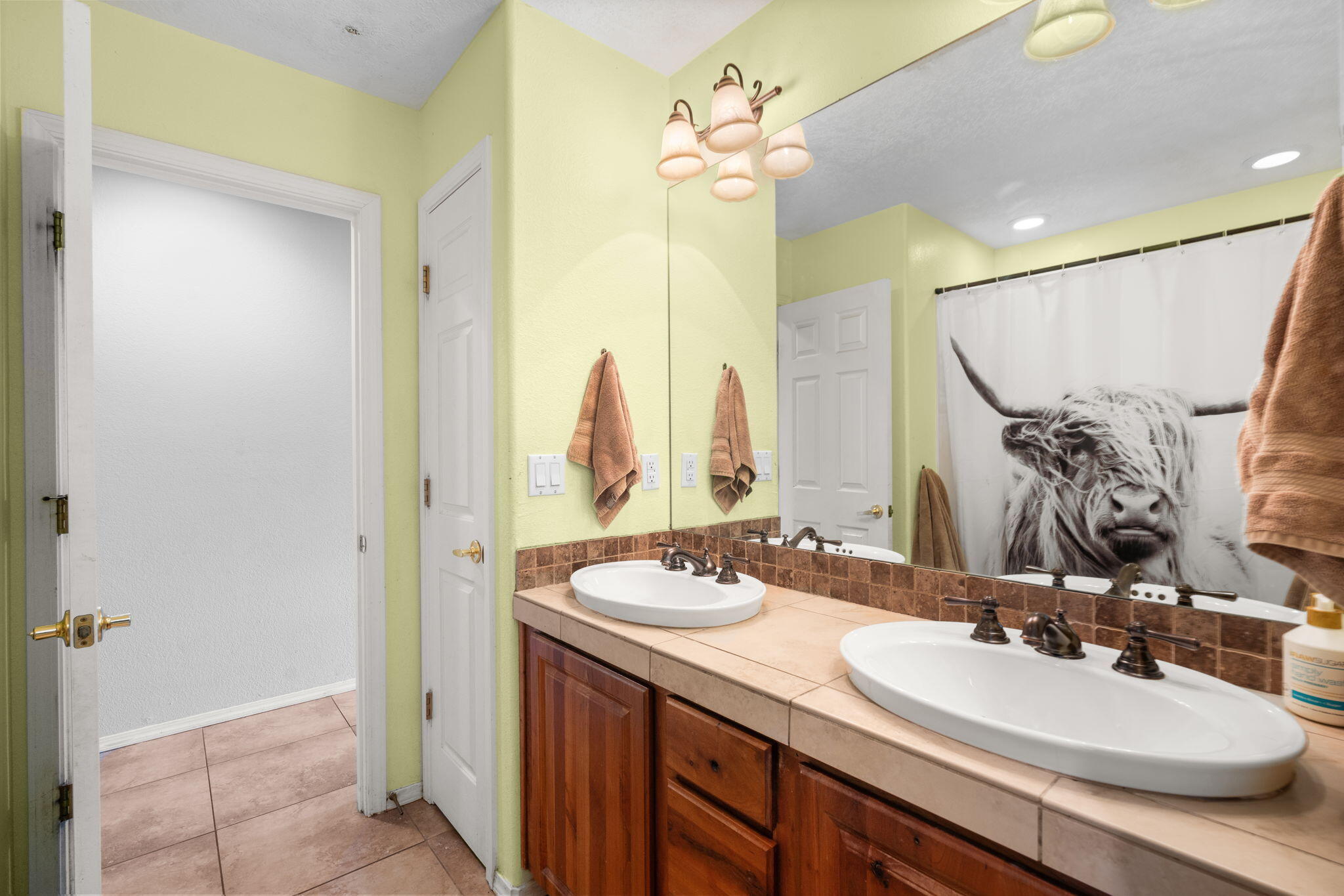 3150 Coyote Trail, Albuquerque, NM, 87123 3150 Coyote Trail, Albuquerque, NM, 87123