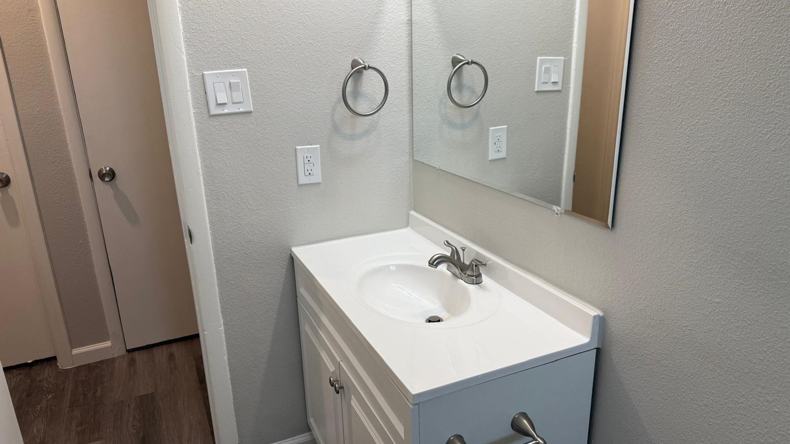 925 Bluewood Drive, Dallas, TX, 75232 925 Bluewood Drive, Dallas, TX, 75232