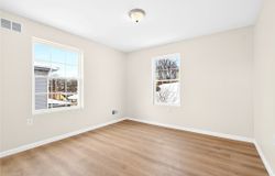 3 Pioneer Avenue, Pittsburgh, PA, 15229