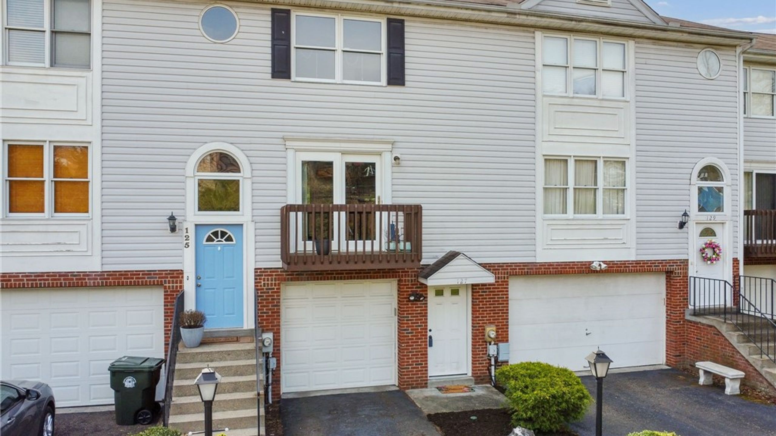 127 Parliament Place, Pittsburgh, PA, 15236 127 Parliament Place, Pittsburgh, PA, 15236