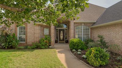 Featured listings
