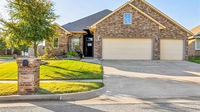 Featured listings