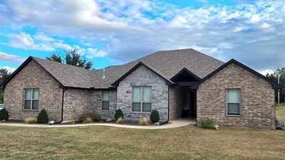 Featured listings
