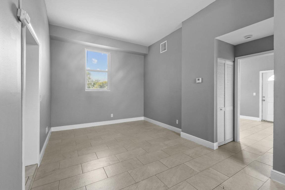 1401 Division Avenue, West Palm Beach, FL, 33401