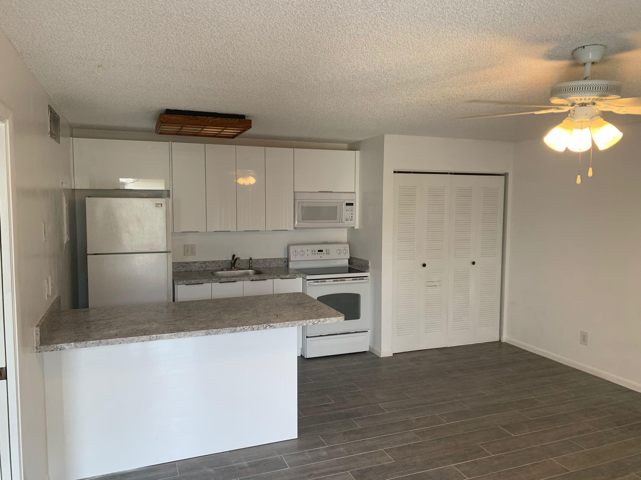 645 Executive Center Drive UNIT&nbsp;R202, West Palm Beach, FL, 33401