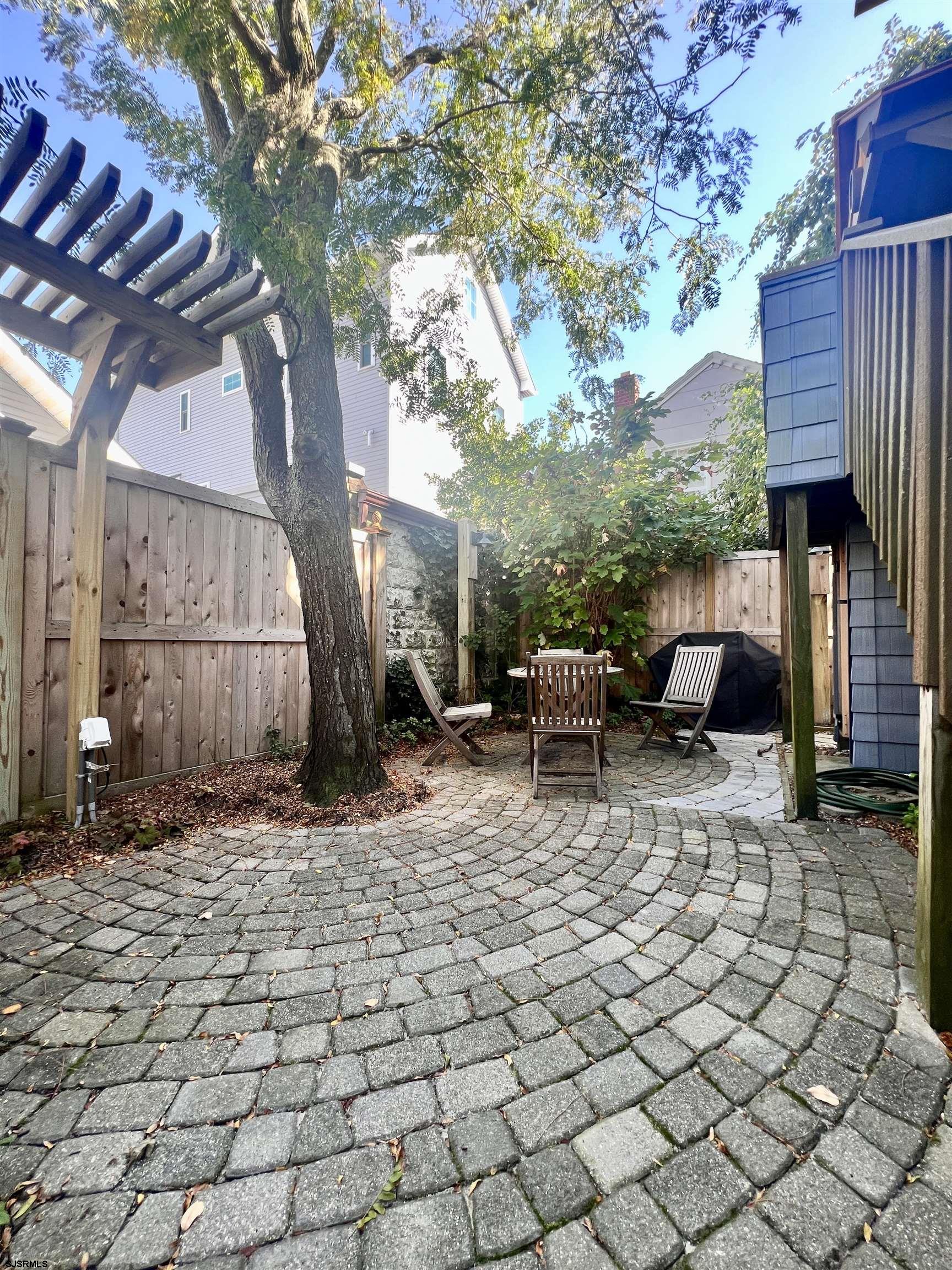 7 Delavan, Margate, NJ, 08402