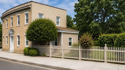 Pelham Co-ops For Sale