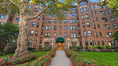 Garth Road Co-ops For Sale