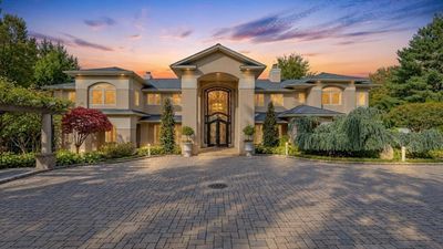 Featured listings