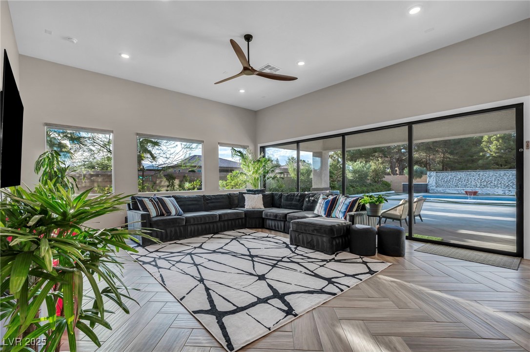 7780 Hickam Avenue, Las Vegas, NV, 89129