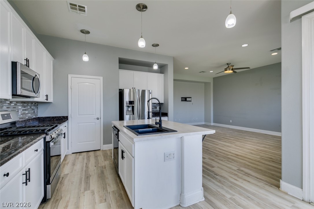 6538 Grand Concourse Street, Las Vegas, NV, 89166