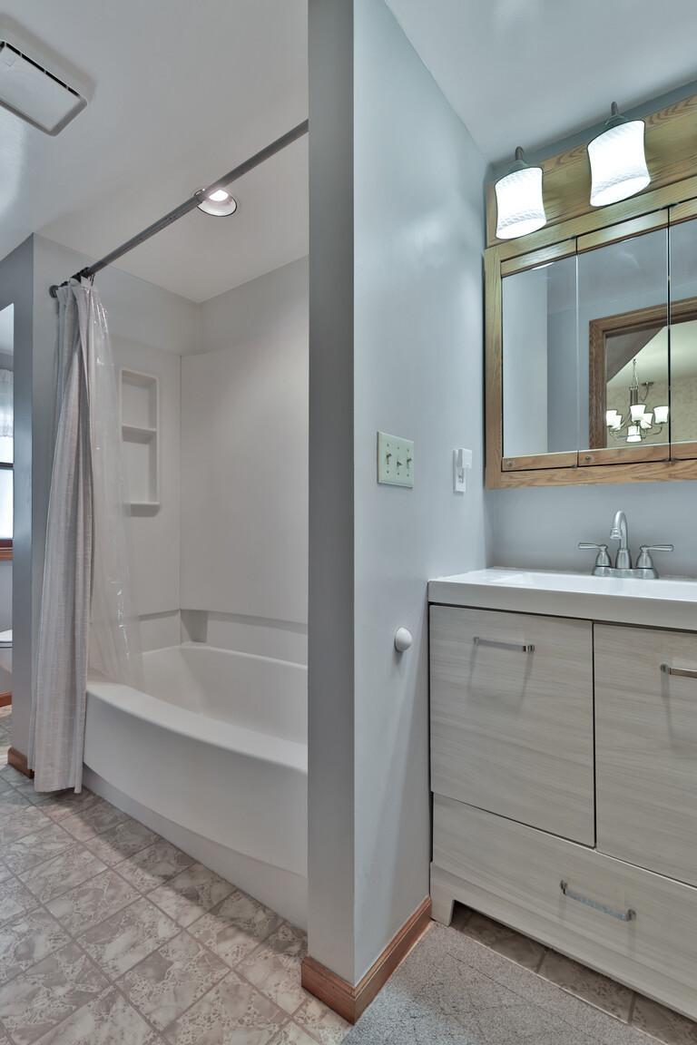 208 Center Avenue, Center City, MN, 55012 208 Center Avenue, Center City, MN, 55012