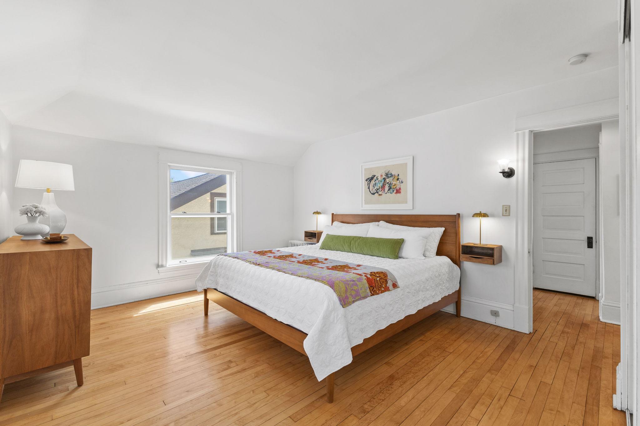 4836 Emerson Avenue S, Minneapolis, MN, 55419