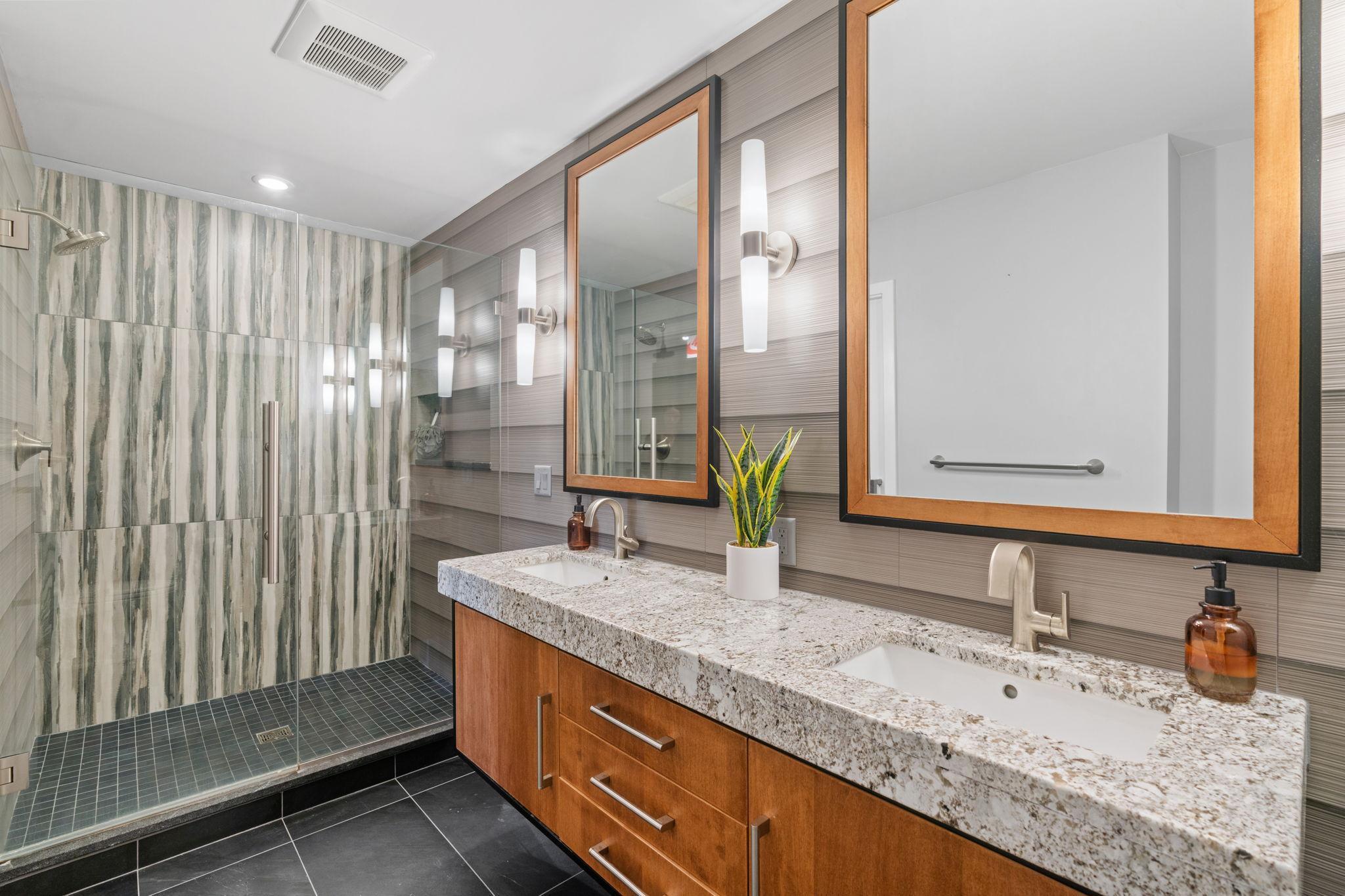 409 Westwood Drive S, Golden Valley, MN, 55416