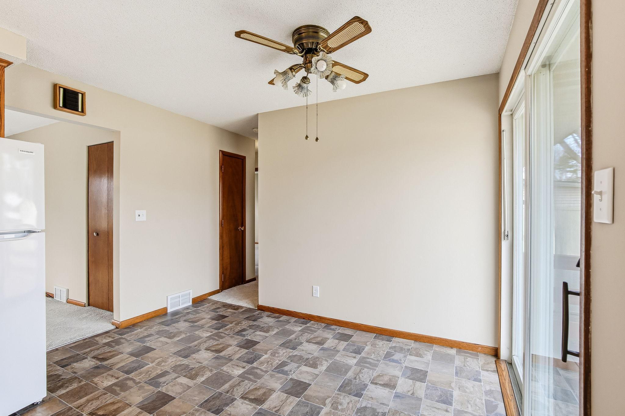 1455 Dixon Drive, Saint Paul Park, MN, 55071 1455 Dixon Drive, Saint Paul Park, MN, 55071