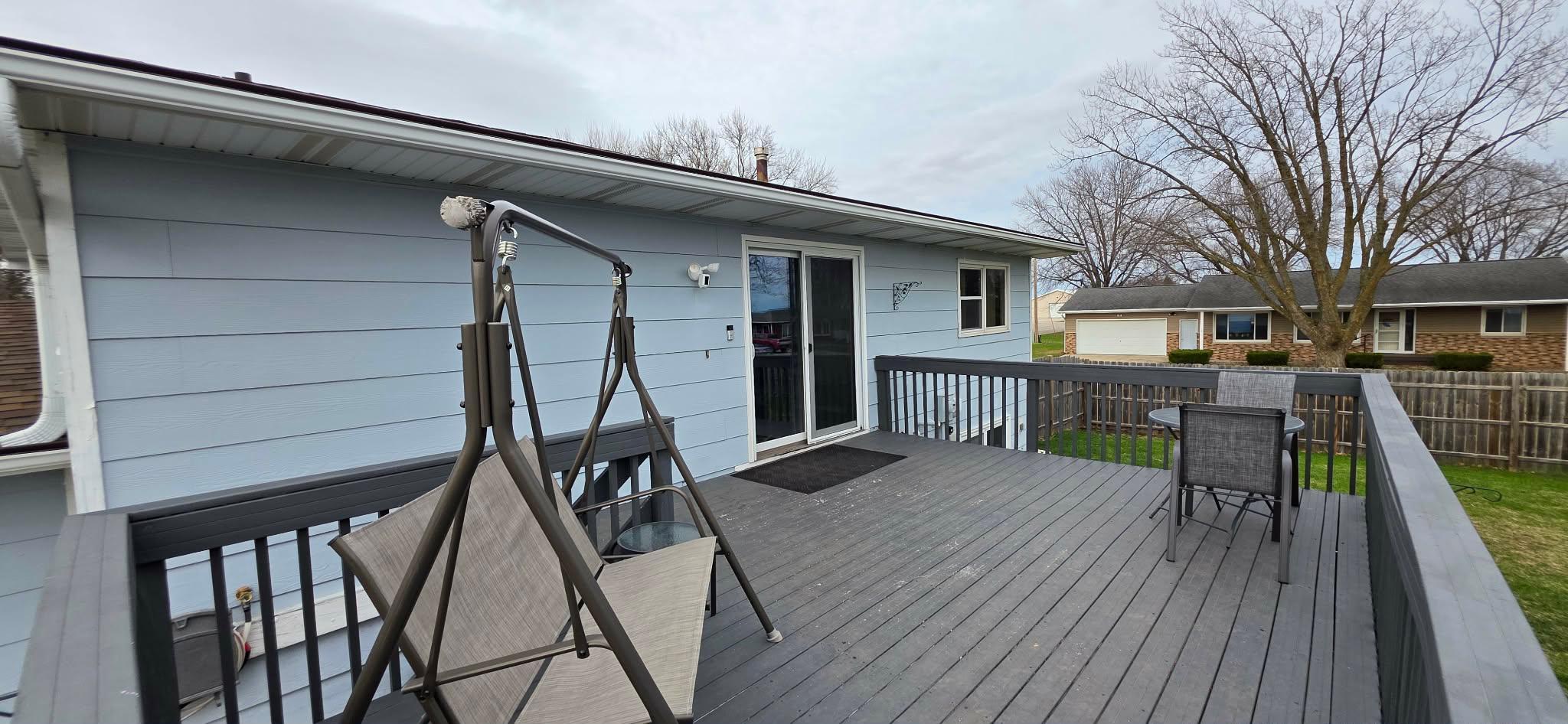 608 S 1st Avenue E, Lake Mills, IA, 50450