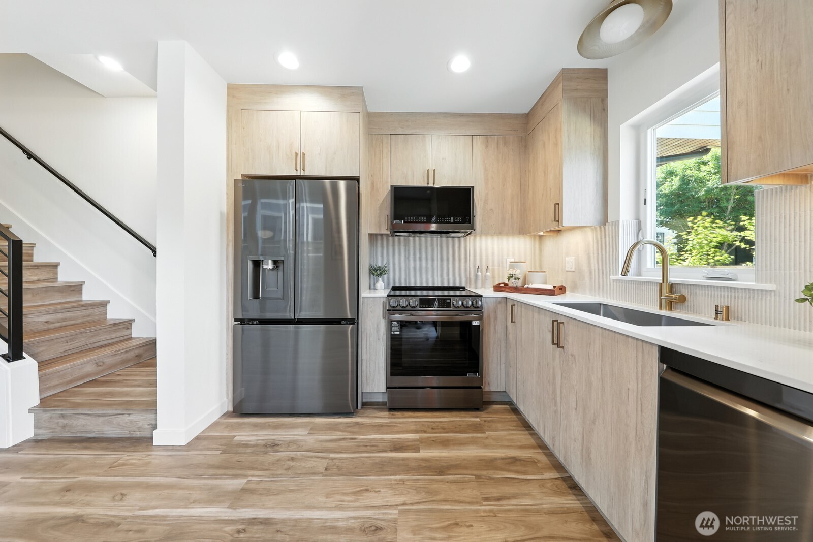 9020 13th Avenue NW UNIT C, Seattle, WA, 98117