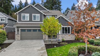 $750,000+
