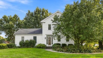 $250,000 - $500,000