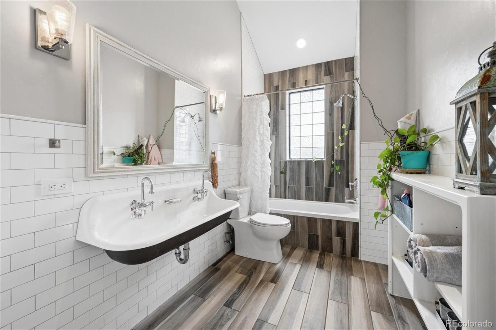 2700 Stuart Street, Denver, CO, 80212