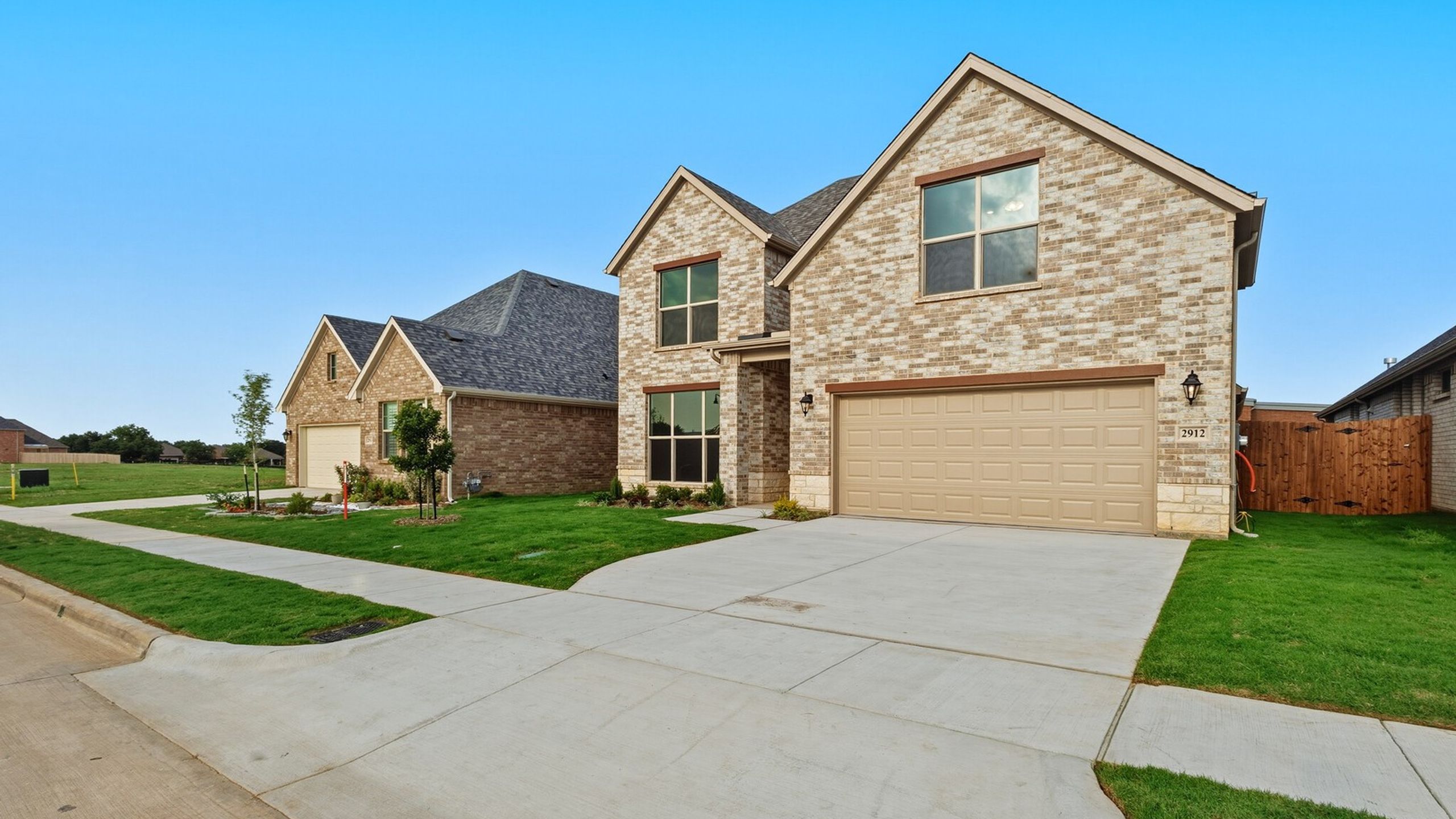 2912 Weslyan Oak Street, Bedford, TX, 76021