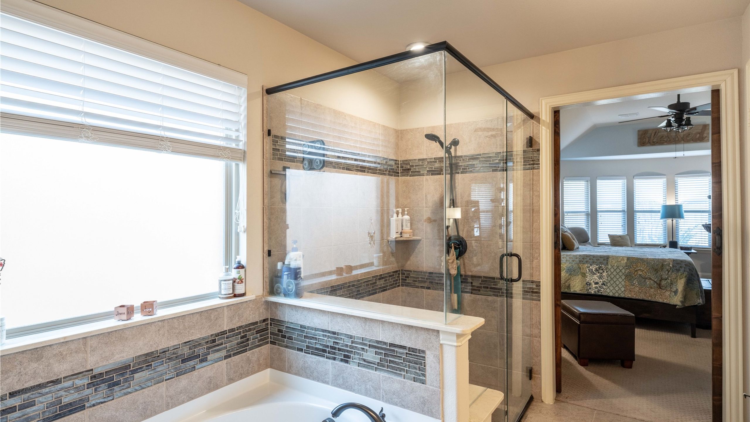 9013 Athens Drive, Denton, TX, 76226