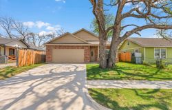 804 N Chandler Drive, Fort Worth, TX, 76111 804 N Chandler Drive, Fort Worth, TX, 76111