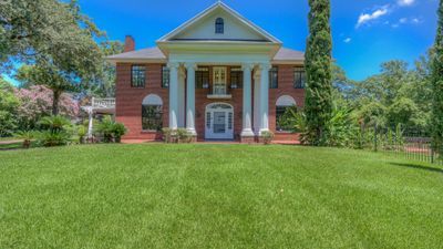 South Highlands, Pierremont & Spring Lake
