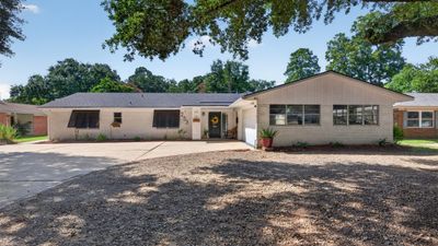 South Highlands, Pierremont & Spring Lake