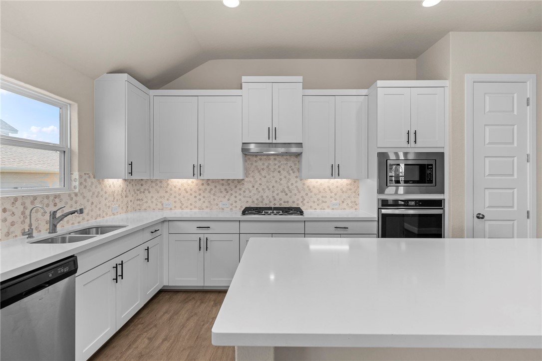 6533 Crockett, Schertz, TX, 78108