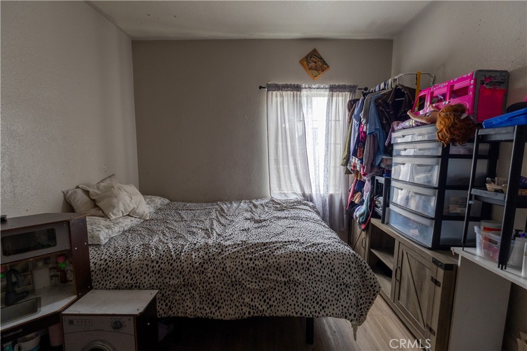 1023 Sentinel Avenue, Los Angeles, CA, 90063 1023 Sentinel Avenue, Los Angeles, CA, 90063