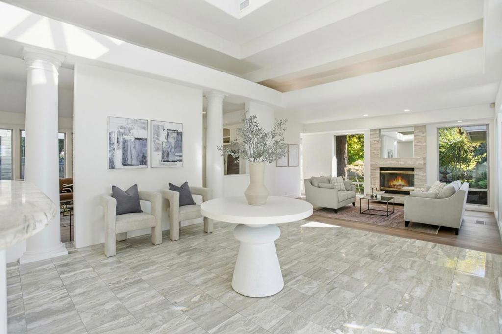 3895 Fair Oaks Boulevard, Sacramento, CA, 95864