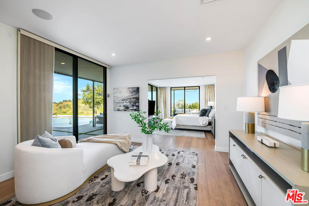 8545 Charl Lane, Los Angeles, CA, 90046