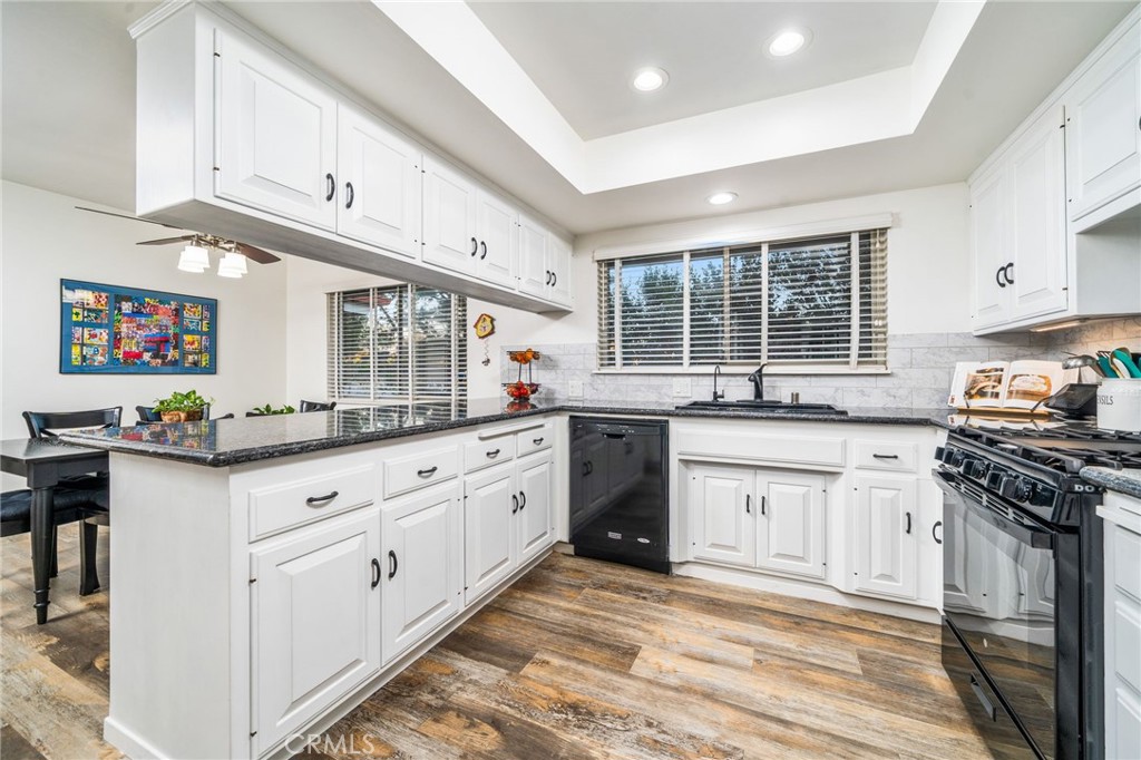 897 Ottawa Drive, Claremont, CA, 91711 897 Ottawa Drive, Claremont, CA, 91711