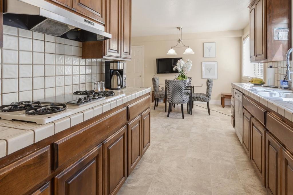 2160 Rosswood Drive, San Jose, CA, 95124