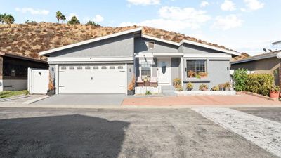 Castaic, CA