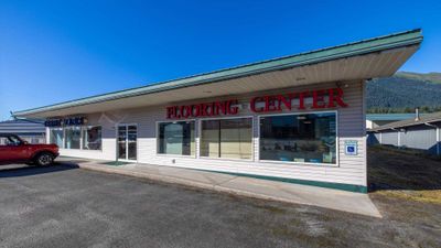 $750,000+