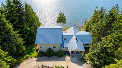 $750,000+