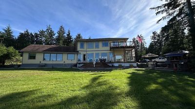 $750,000+