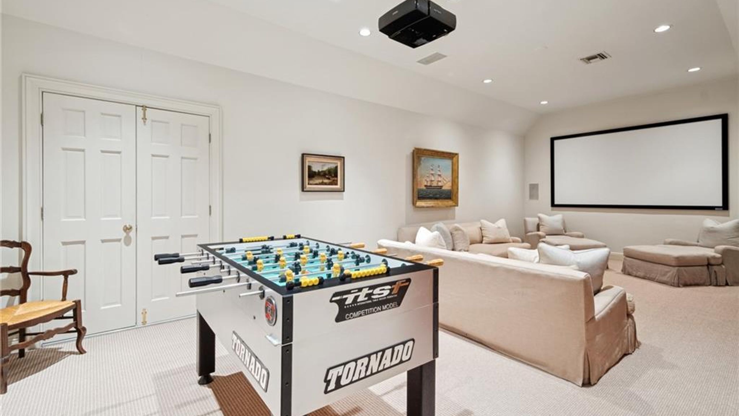 19 PEBBLE BEACH Lane, New Orleans, LA, 70131