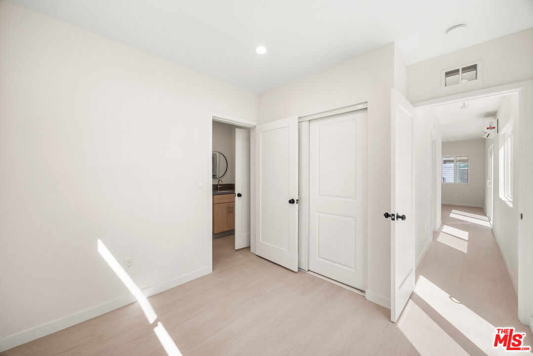 2621 Veteran Ave, Los Angeles, CA, 90064 2621 Veteran Ave, Los Angeles, CA, 90064