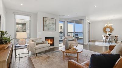 Kress Lofts: Authentic NY-Style Brick & Timber in DTLB