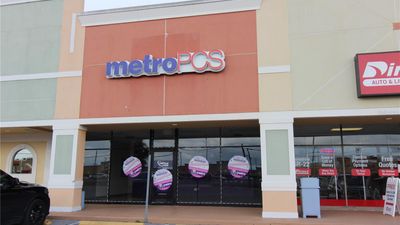RETAIL SPACES