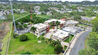 $750,000+